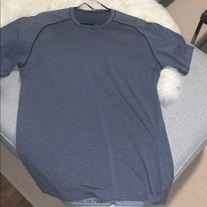 Lululemon Metal Vent T